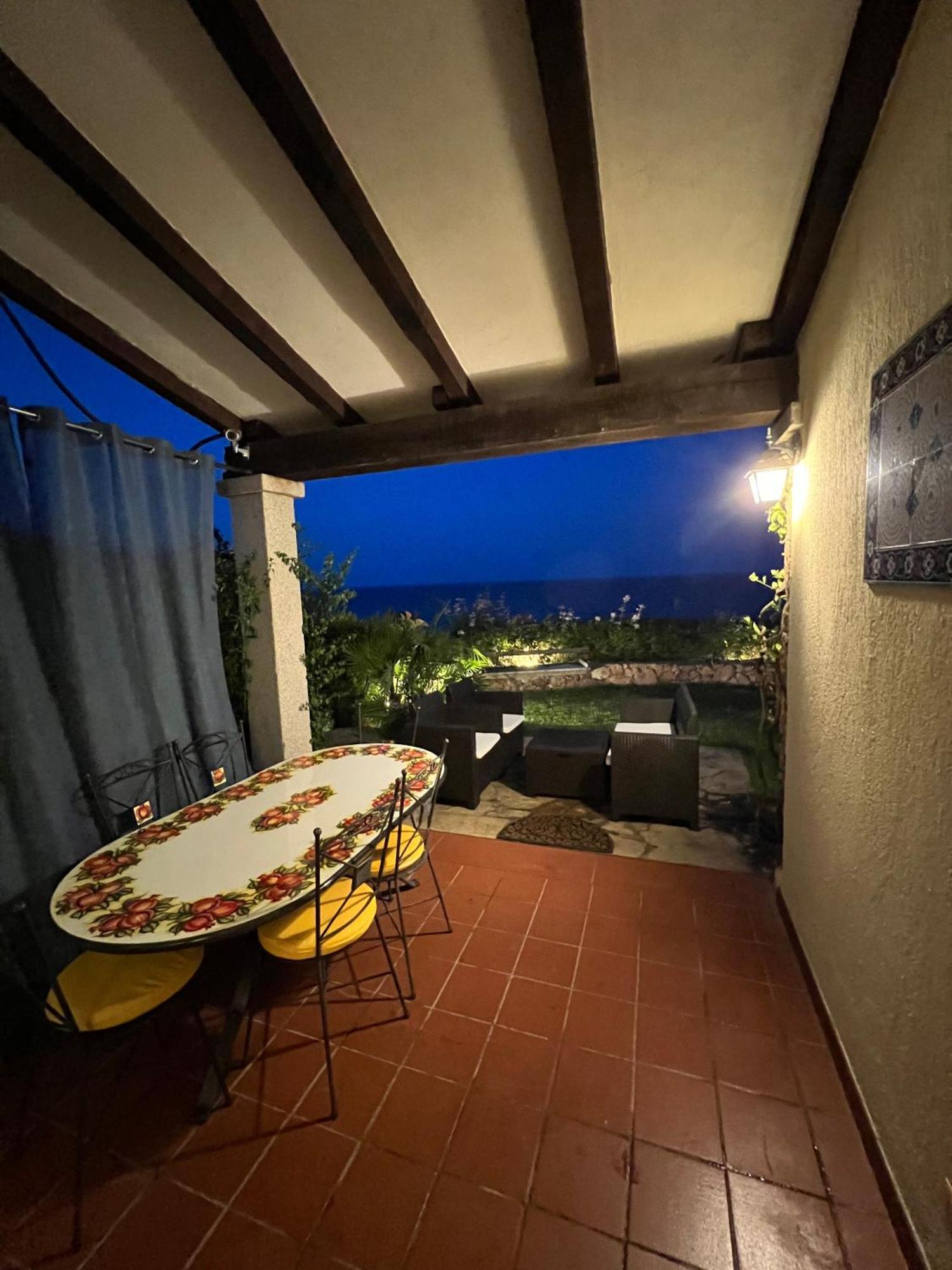 Sunrise House Vila San Teodoro  Exterior foto